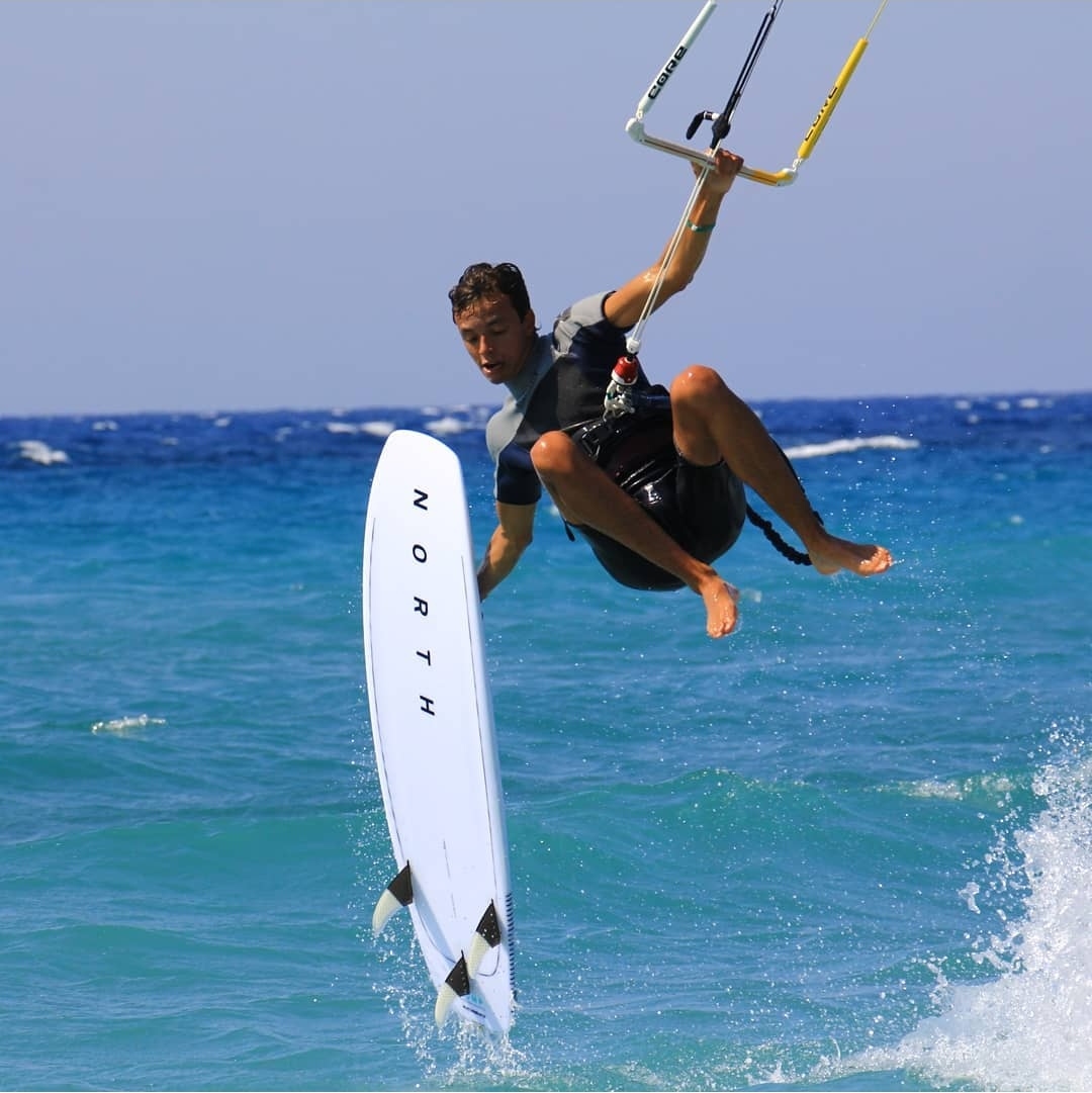 test COMP planche de kitesurf Surf NORTH KITEBOARDING 2021